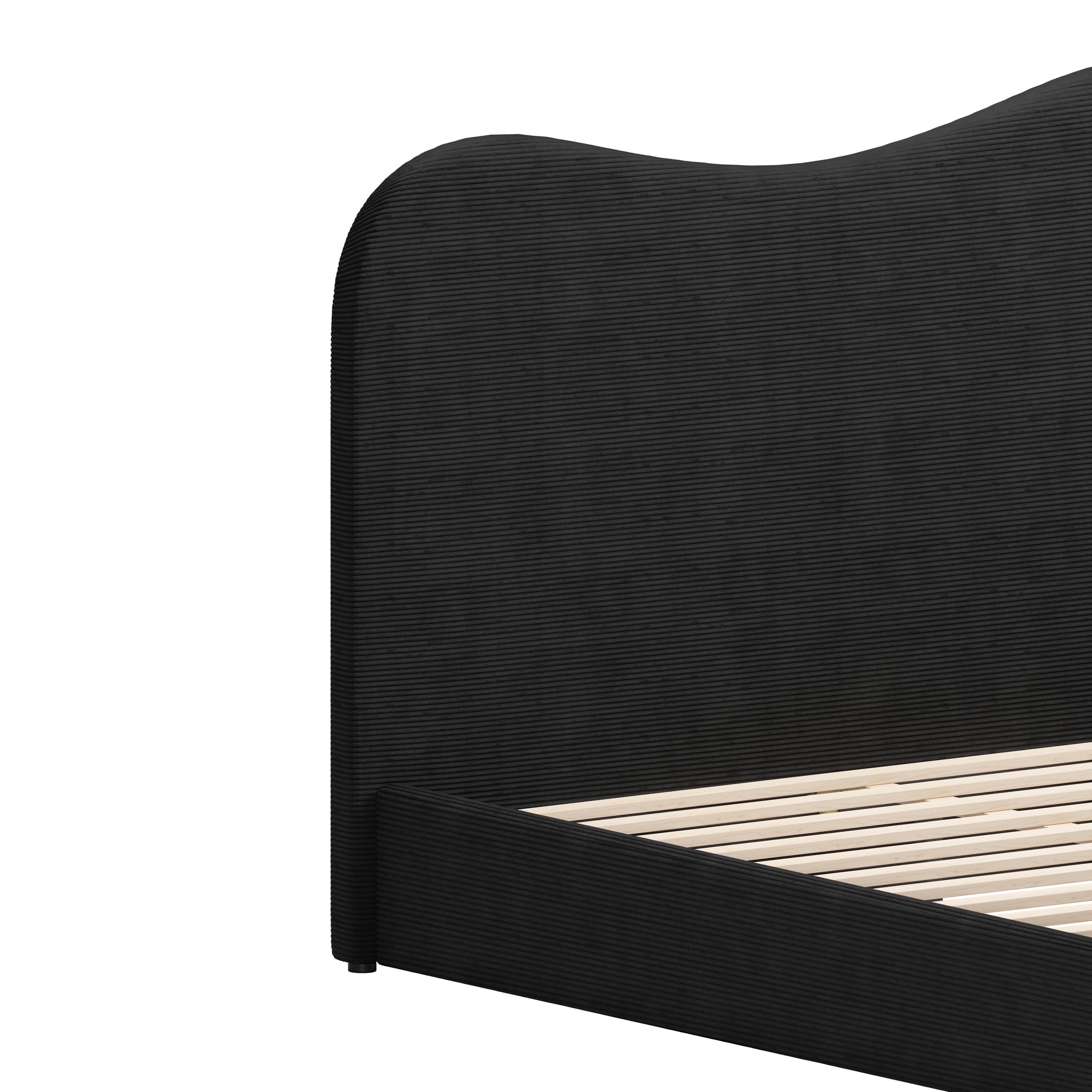 Sele King Bed Black product image