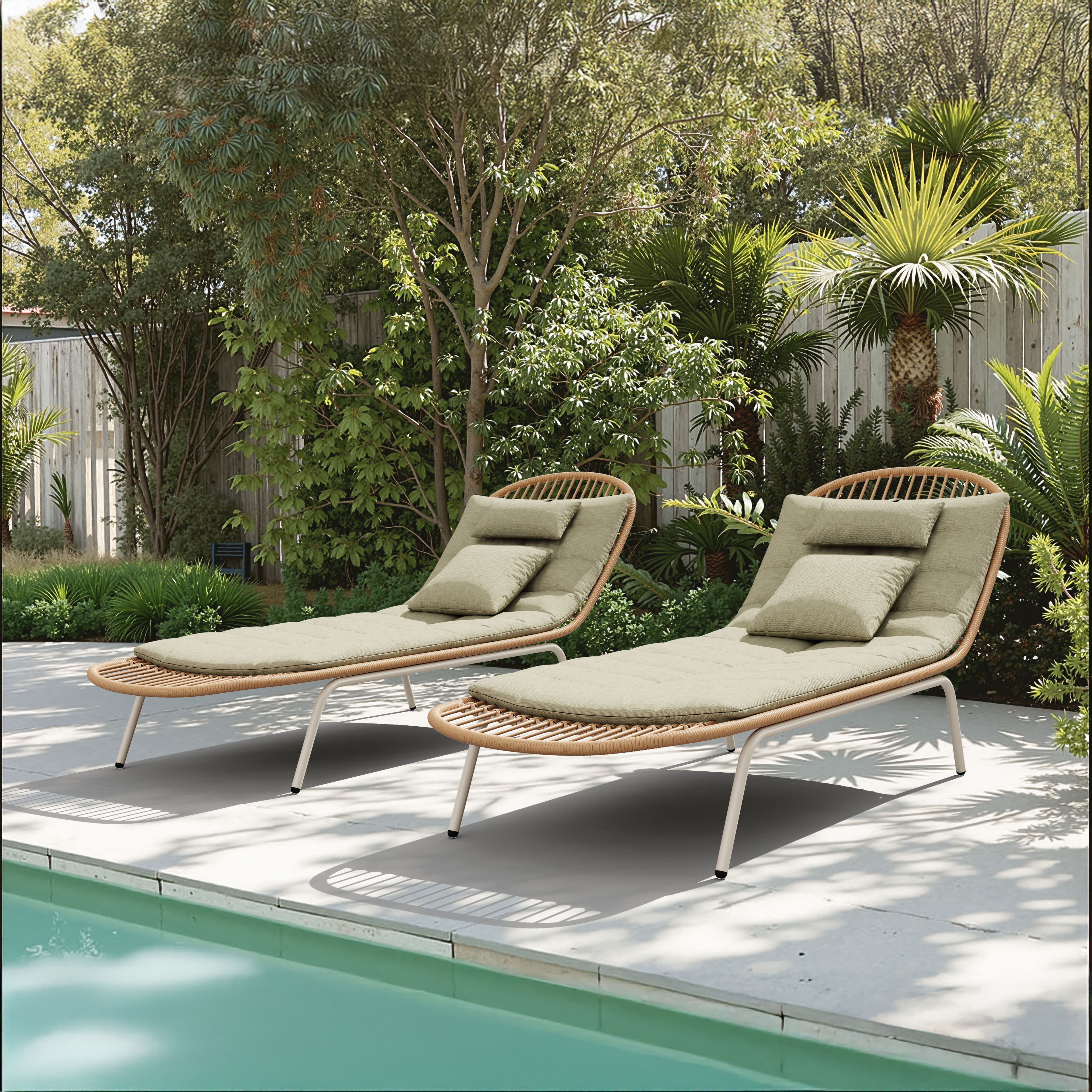 Skim Chaise Lounge Multicolor product image