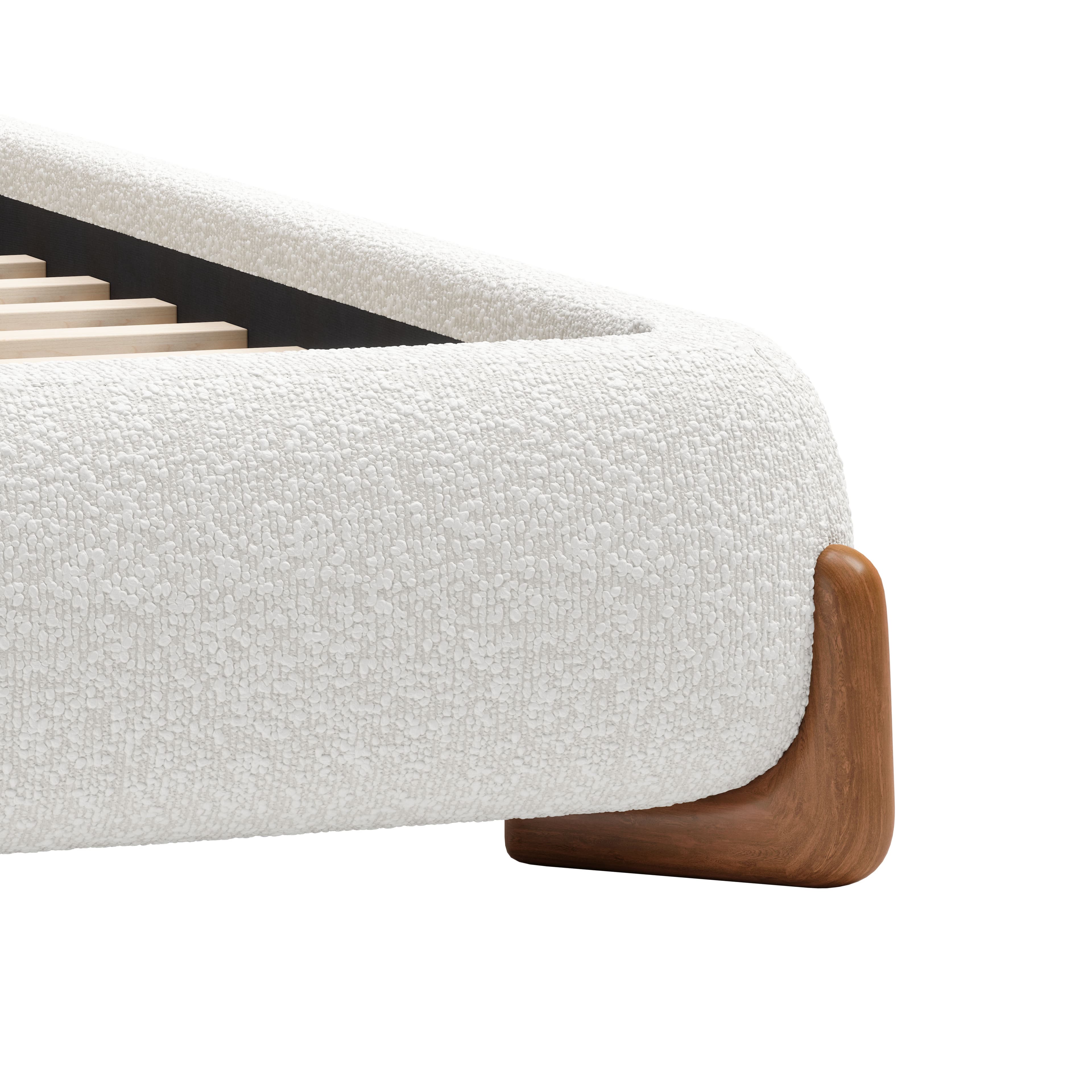 Baris Queen Bed Ivory product image